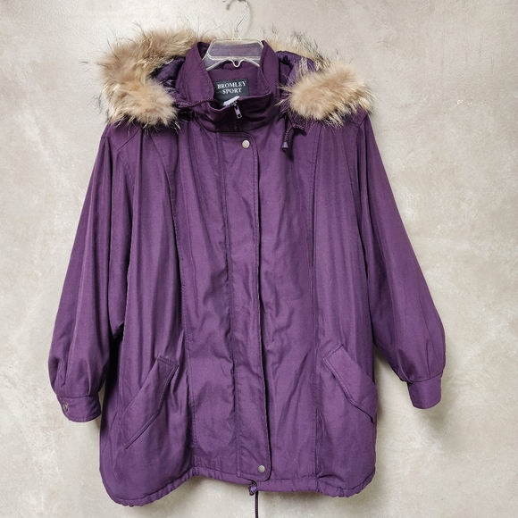 Bromley Sport Purple Puffer Parka Jacket w/Racoon Fur Trim Detachable Hood Sz 2X - Picture 3 of 10